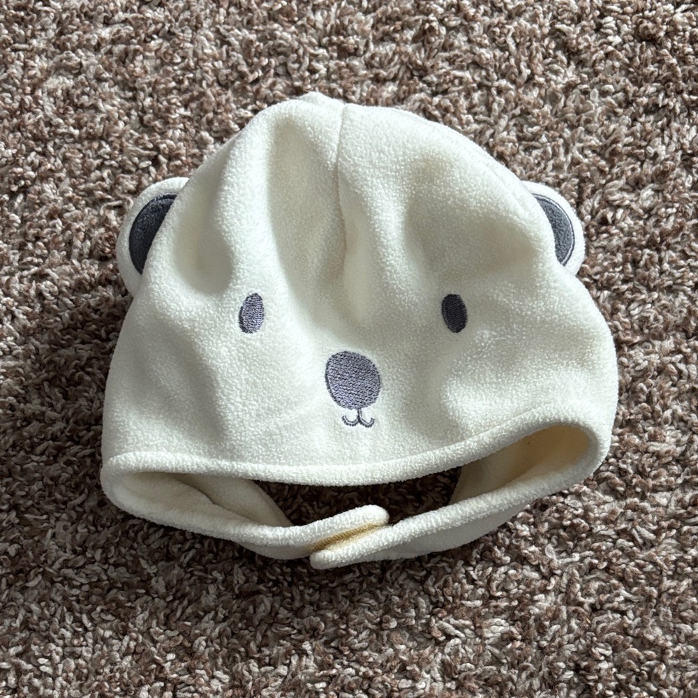 Jumping Beans Cream Bear Hat